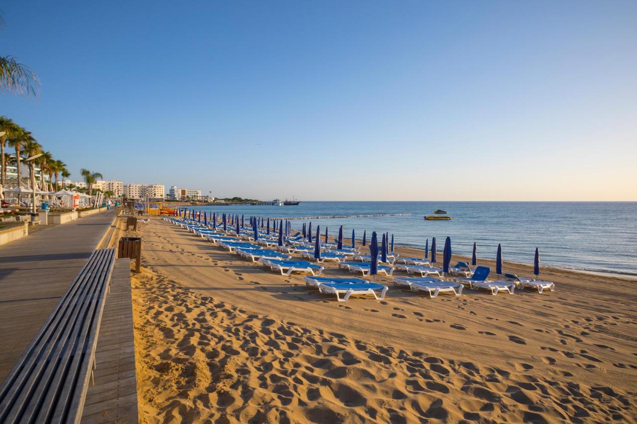 Constantinos The Great Beach Hotel Protarász Kültér fotó